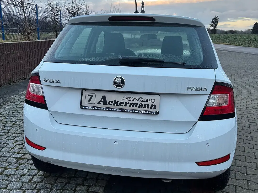 Skoda Fabia 1.0 TSI Cool Plus - Thumbnail 4