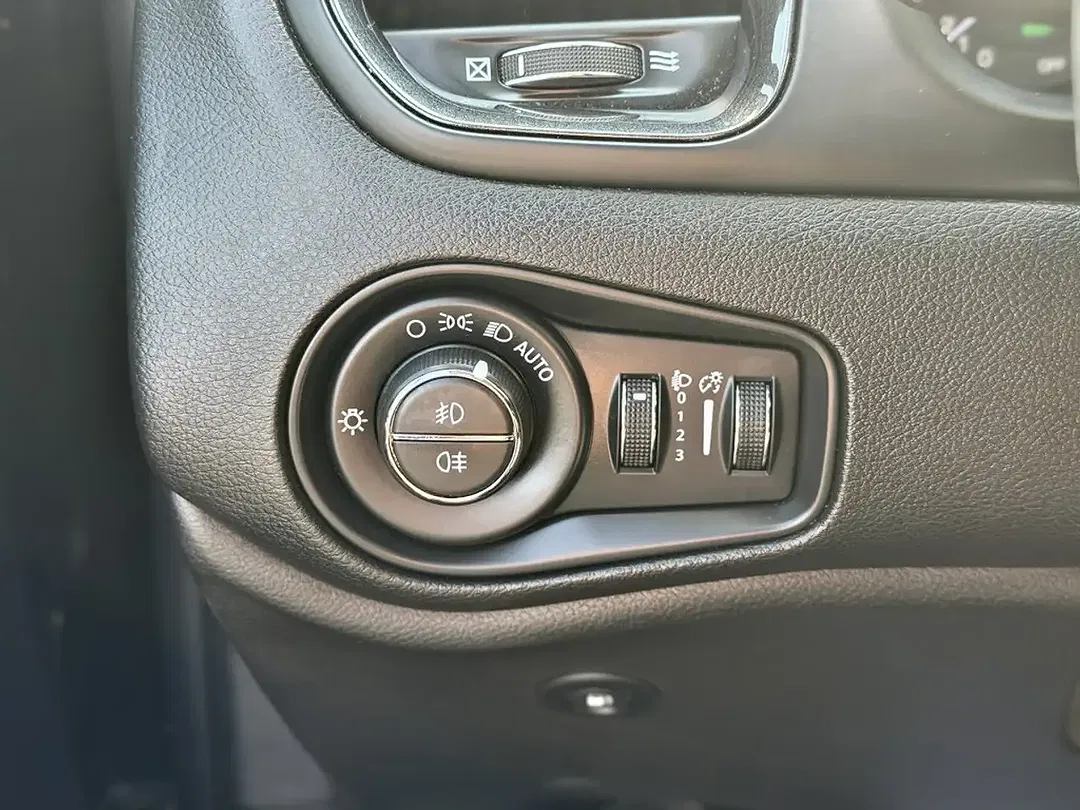 Jeep Renegade 1.3 PHEV 4xe Limited - Thumbnail 14