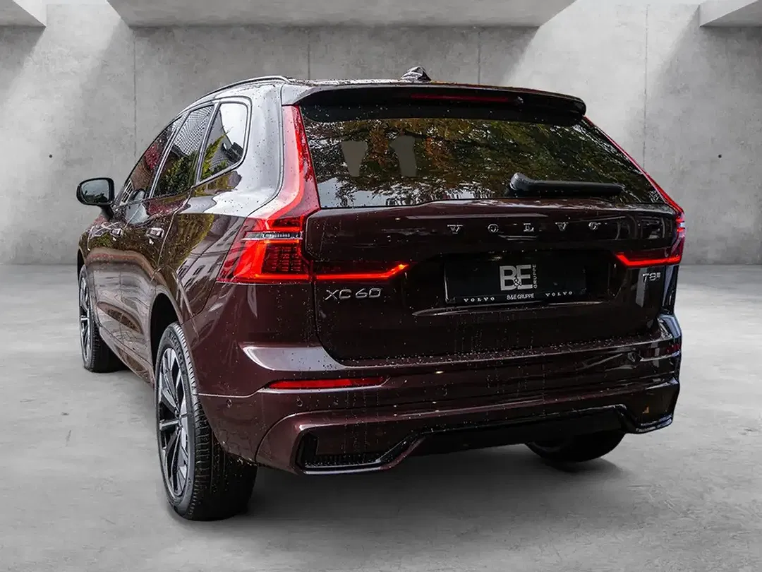 Volvo XC60 T8 AWD Ultra Dark - Thumbnail 3