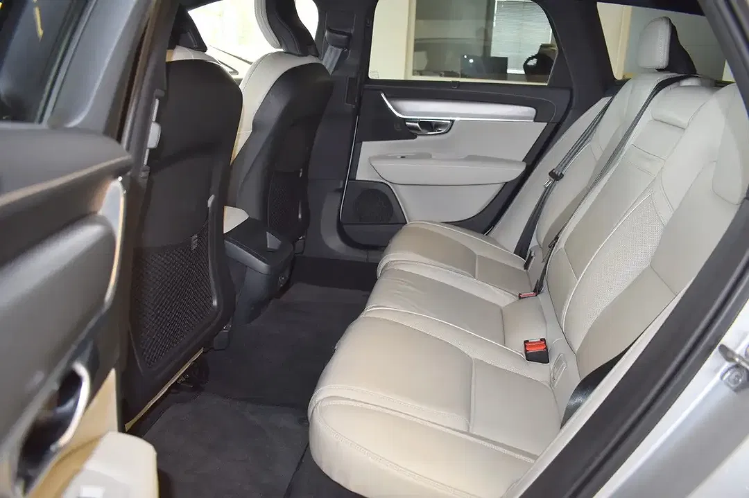 Volvo V90 AUT R-Design - Thumbnail 12