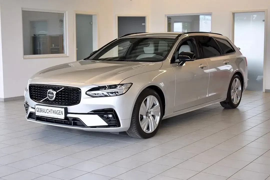 Volvo V90 AUT R-Design - Thumbnail 3