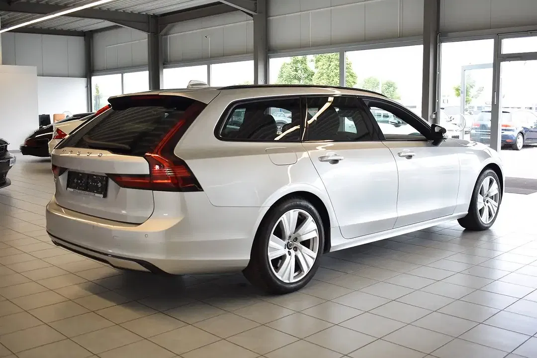 Volvo V90 AUT R-Design - Thumbnail 7