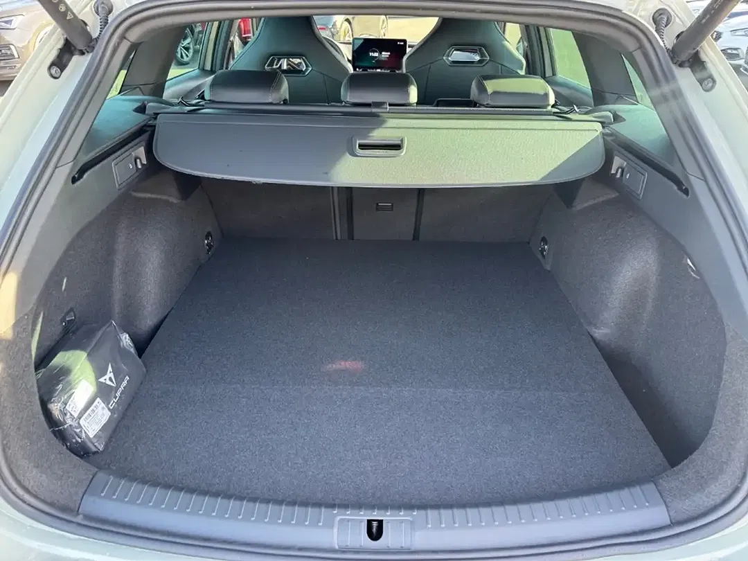 CUPRA Leon 1.5 PHEV VZ Edition - Thumbnail 9