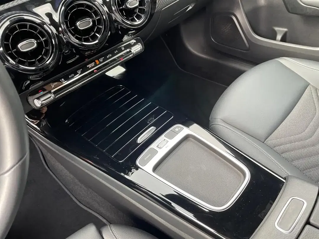 Mercedes-Benz A 250 AUT - foto 14