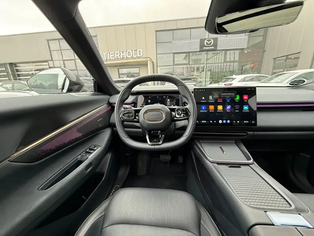 Lynk & Co 08 - Thumbnail 10