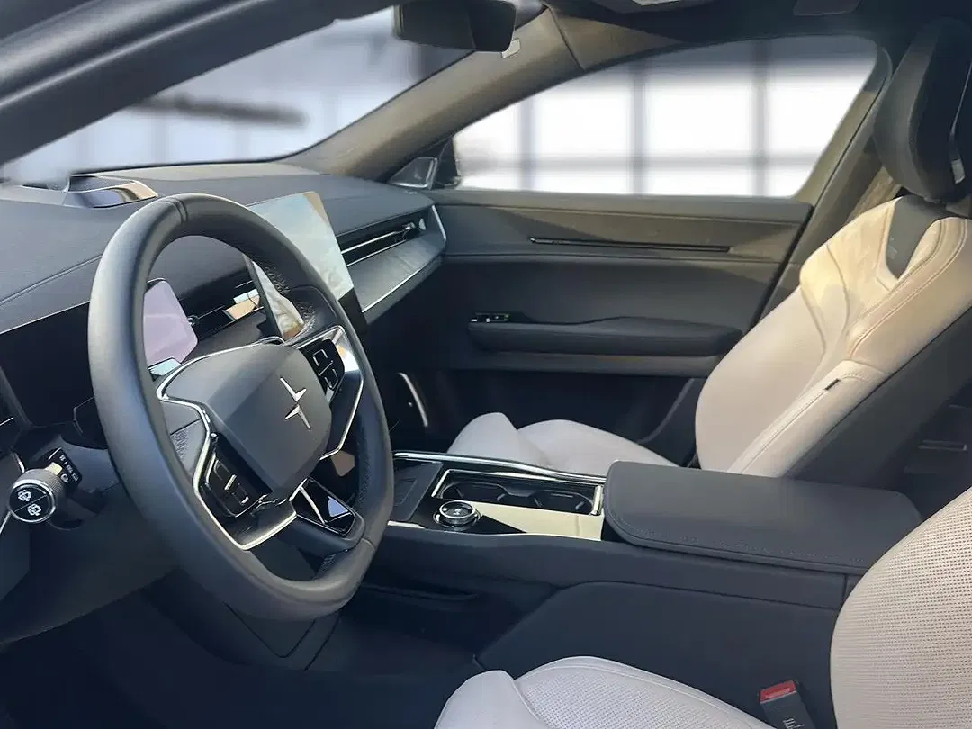 Polestar 3 Long Range - Thumbnail 9