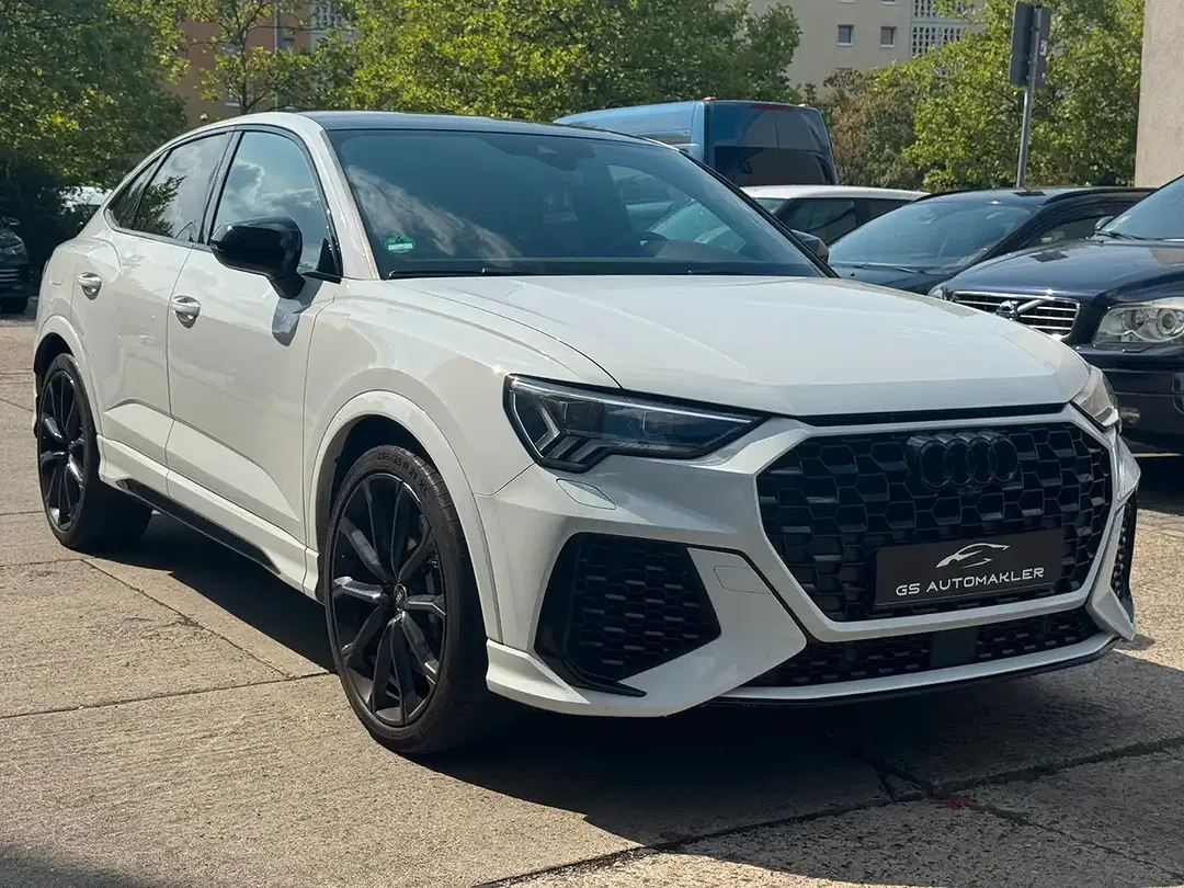 Audi RS Q3 2.5 TFSI quattro Sportback - Thumbnail 4