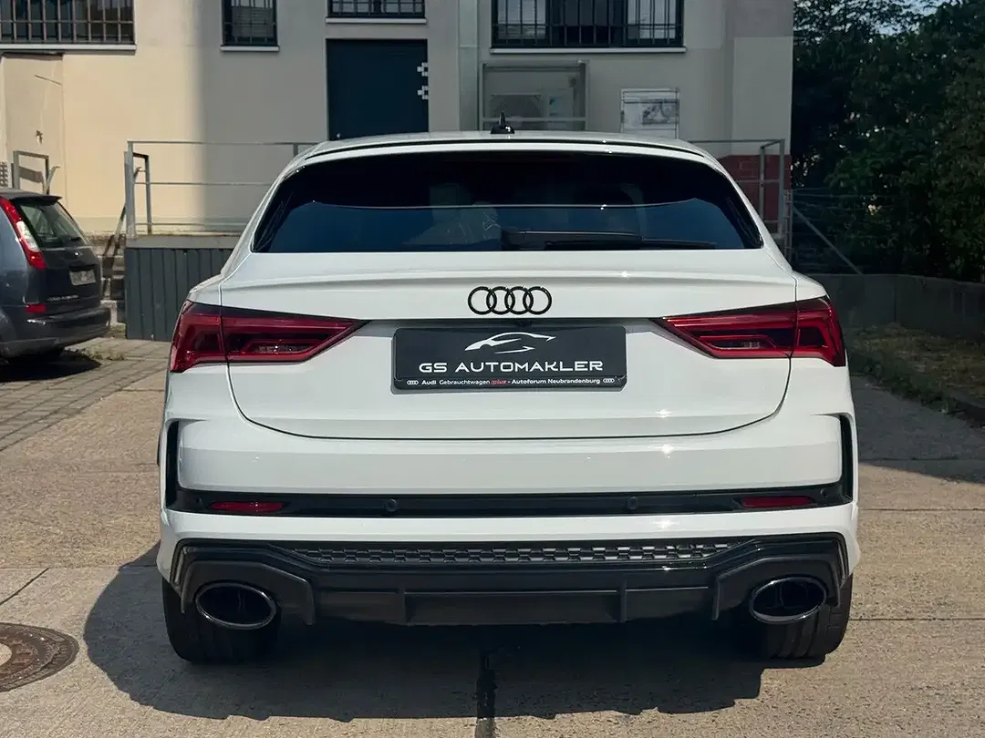 Audi RS Q3 2.5 TFSI quattro Sportback - Thumbnail 6