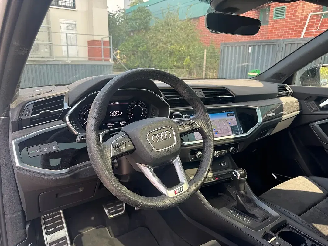 Audi RS Q3 2.5 TFSI quattro Sportback - Thumbnail 8