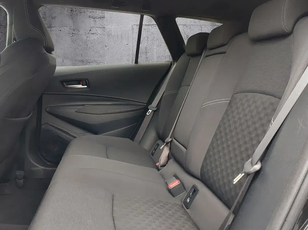 Suzuki Swace Hybrid 1.8 - Thumbnail 13