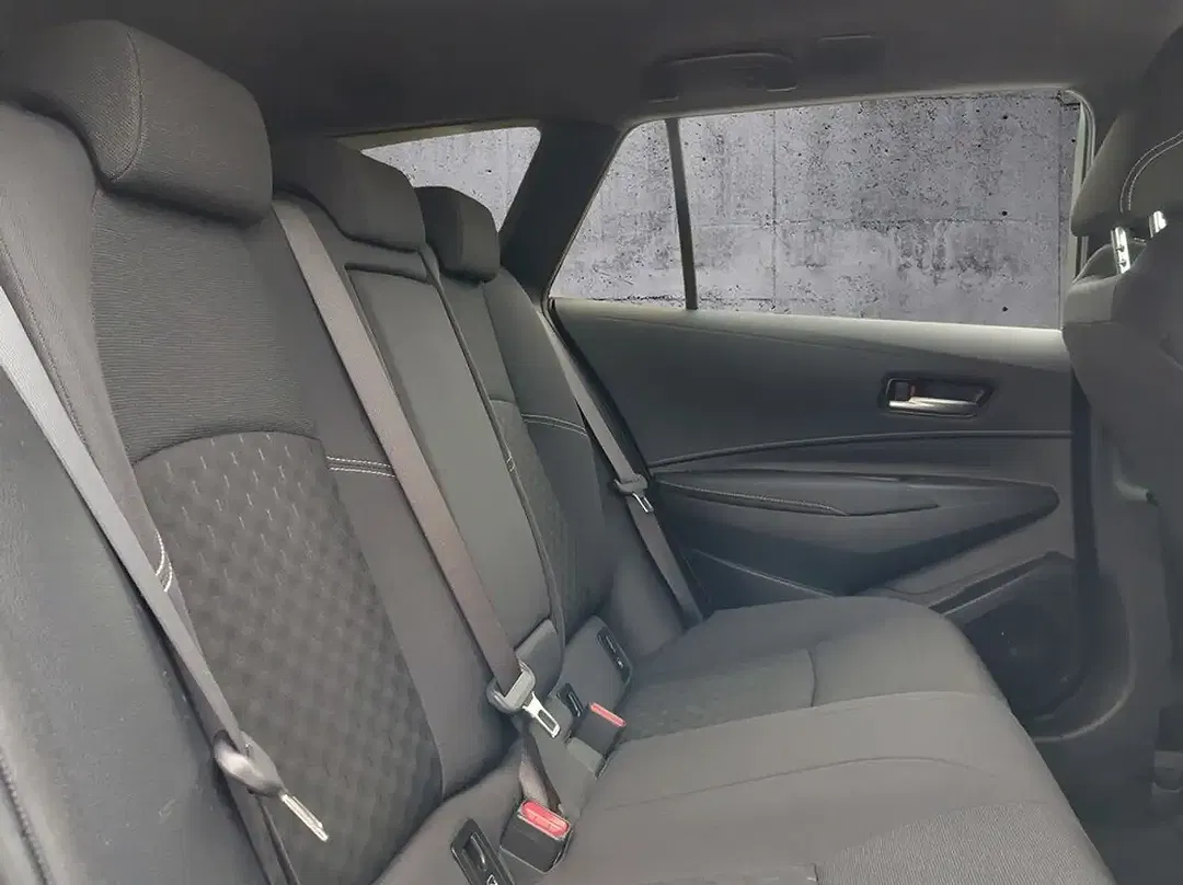 Suzuki Swace Hybrid 1.8 - Thumbnail 14