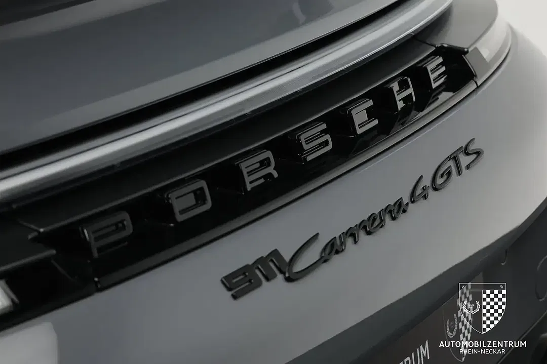 Porsche 911 4 Carrera GTS - Thumbnail 7