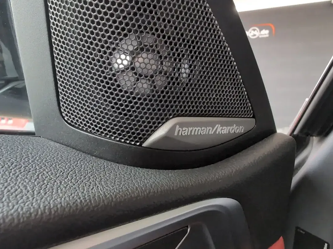 BMW M4 Competition - foto 15