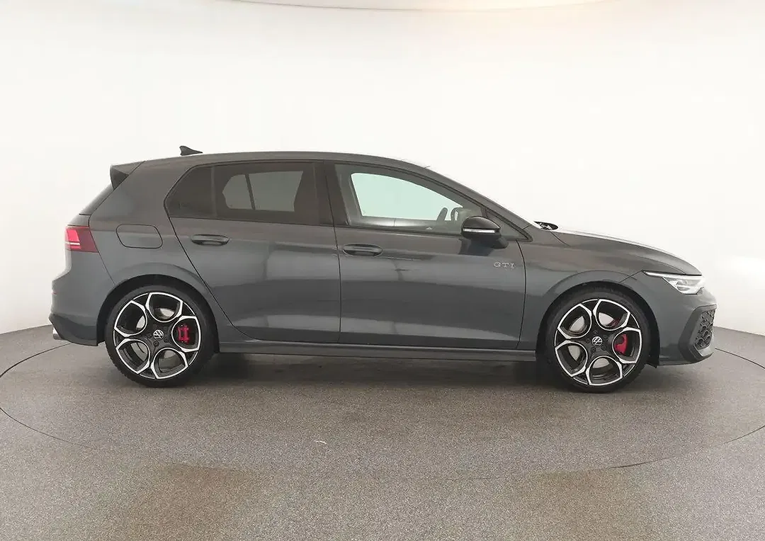 Volkswagen Golf DSG GTI Black Edition - Thumbnail 4