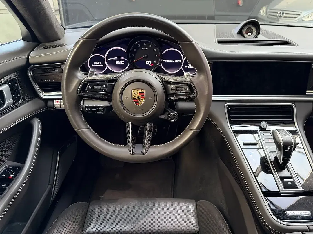Porsche Panamera V8 GTS - Thumbnail 10