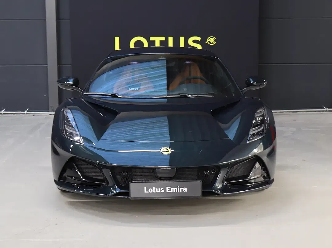 Lotus Emira Turbo SE - foto 1