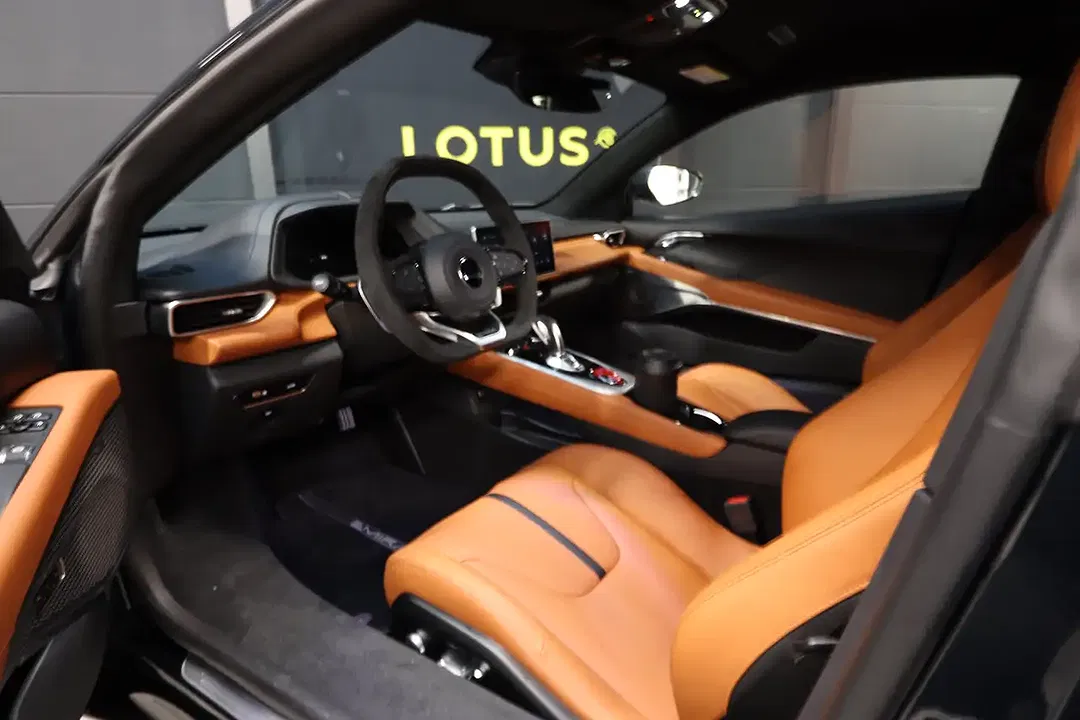 Lotus Emira Turbo SE - Thumbnail 5