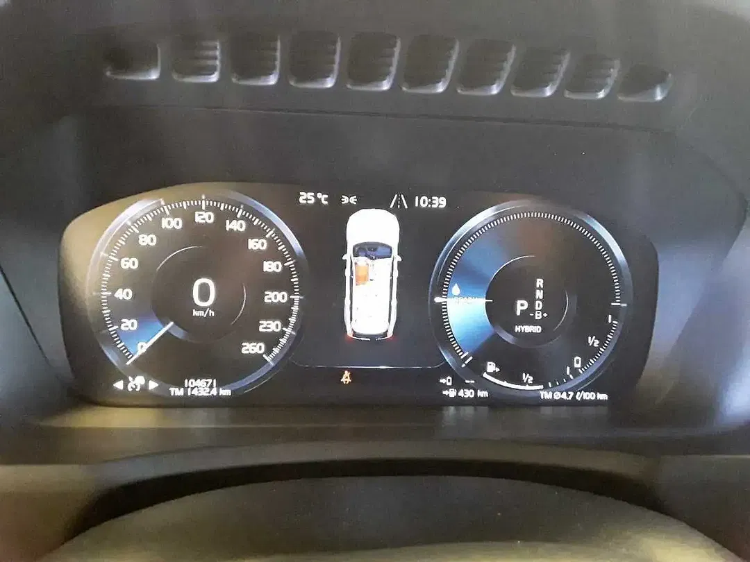 Volvo XC90 T8 PHEV AWD Inscription Edition - Thumbnail 10