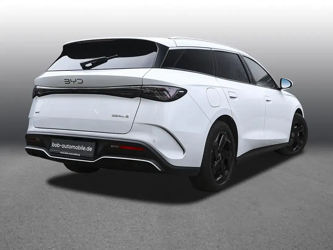 BYD Seal 6 DM-i Touring Comfort - foto 2
