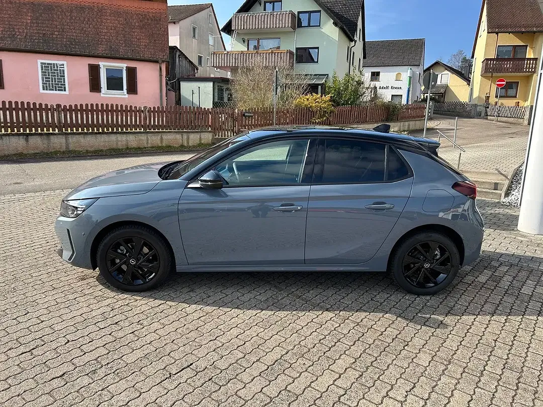 Opel Corsa 1.2 - Thumbnail 4