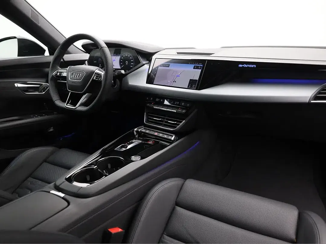 Audi e-tron GT quattro - Thumbnail 3