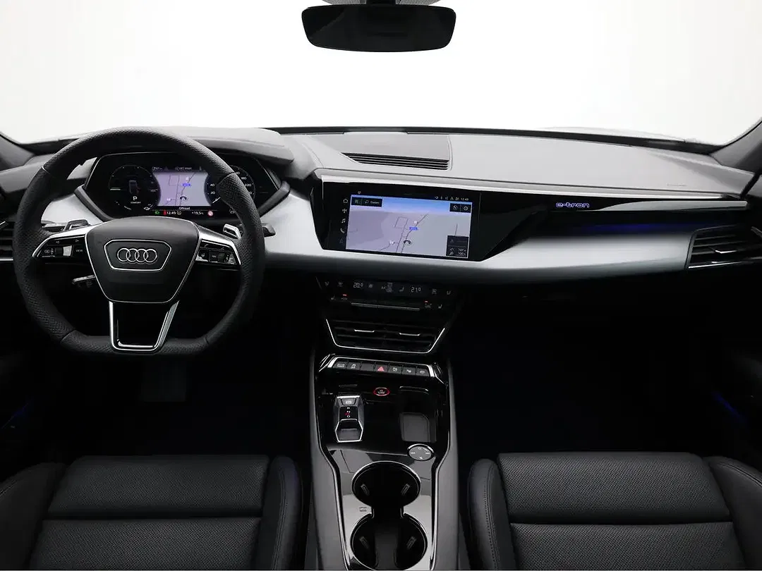Audi e-tron GT quattro - Thumbnail 8