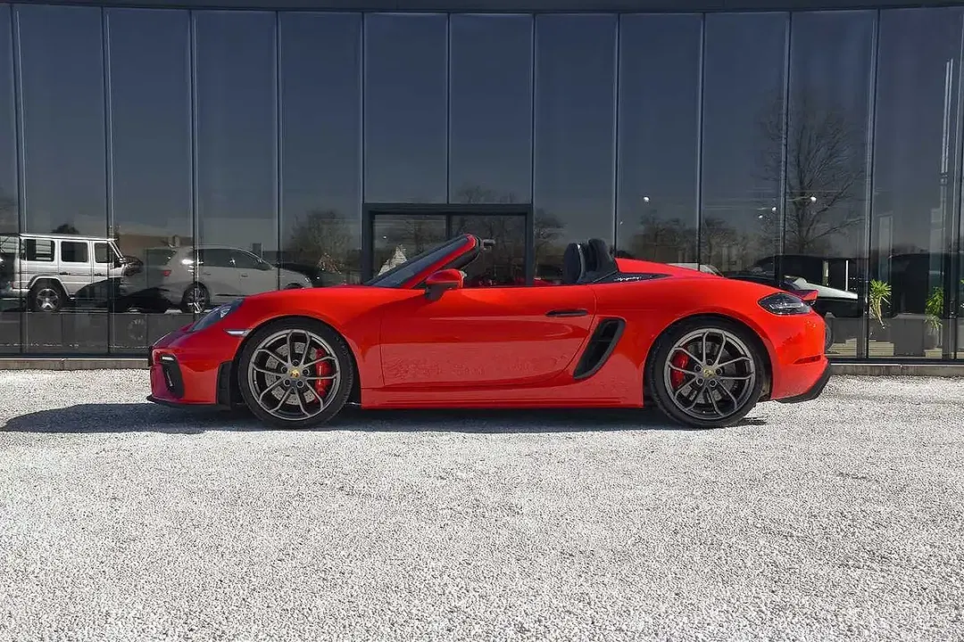 Porsche Boxster 4.0 - Thumbnail 3