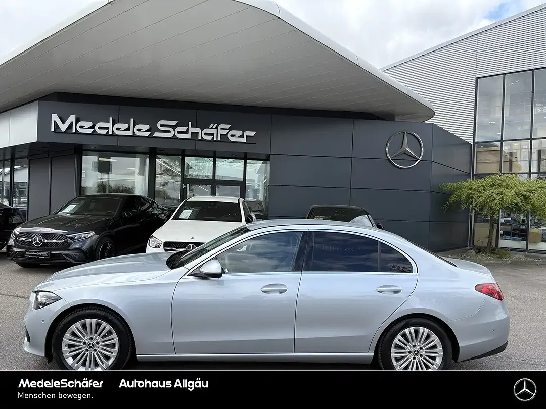 Mercedes-Benz C 180 Avantgarde - foto 2