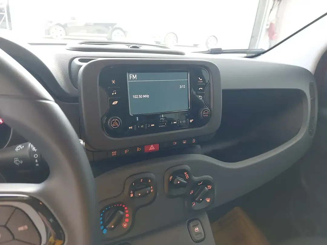 Fiat Panda Icon - Thumbnail 9