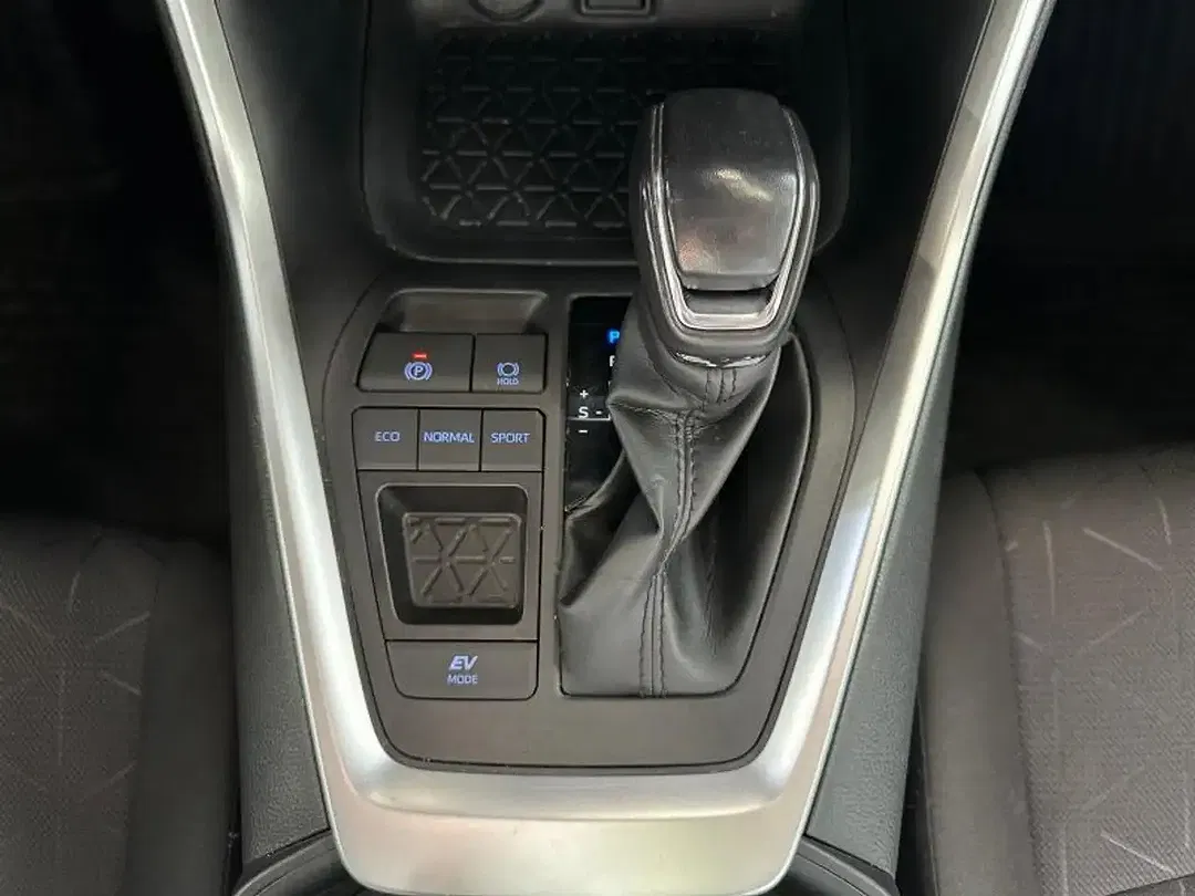 Toyota RAV 4 Hybrid - Thumbnail 19