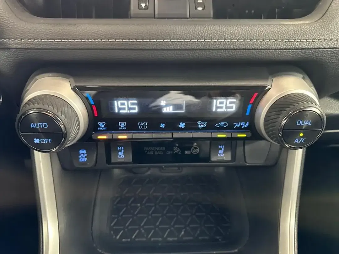 Toyota RAV 4 Hybrid - Thumbnail 20