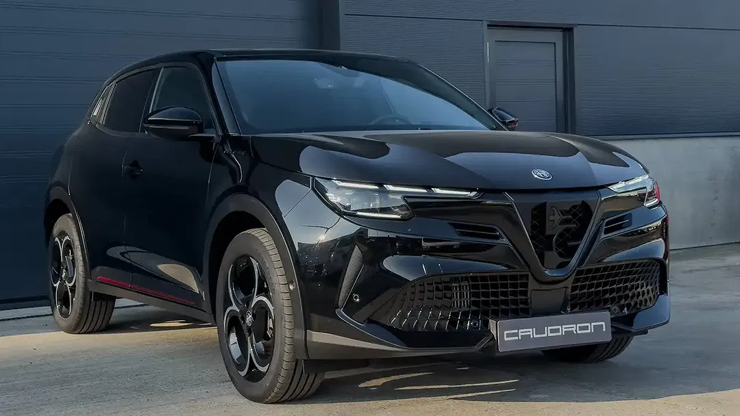 Alfa Romeo Junior 1.2 Hybrid - foto 19
