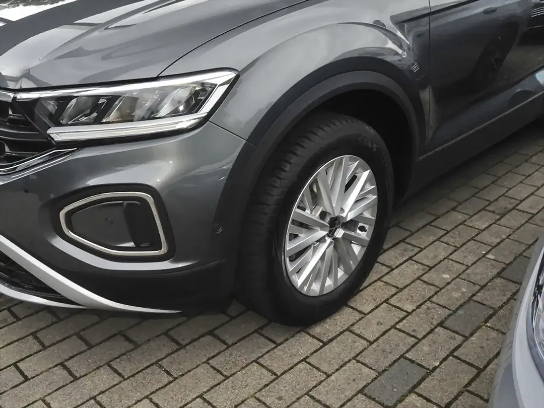Volkswagen T-Roc 1.5 TSI Life - Thumbnail 5