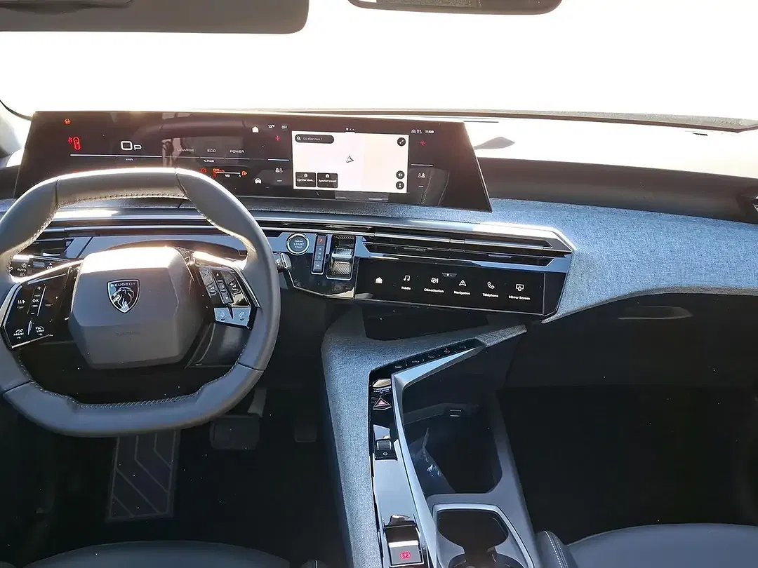 Peugeot 3008 145 e-DSC6 Hybrid Allure - Thumbnail 9