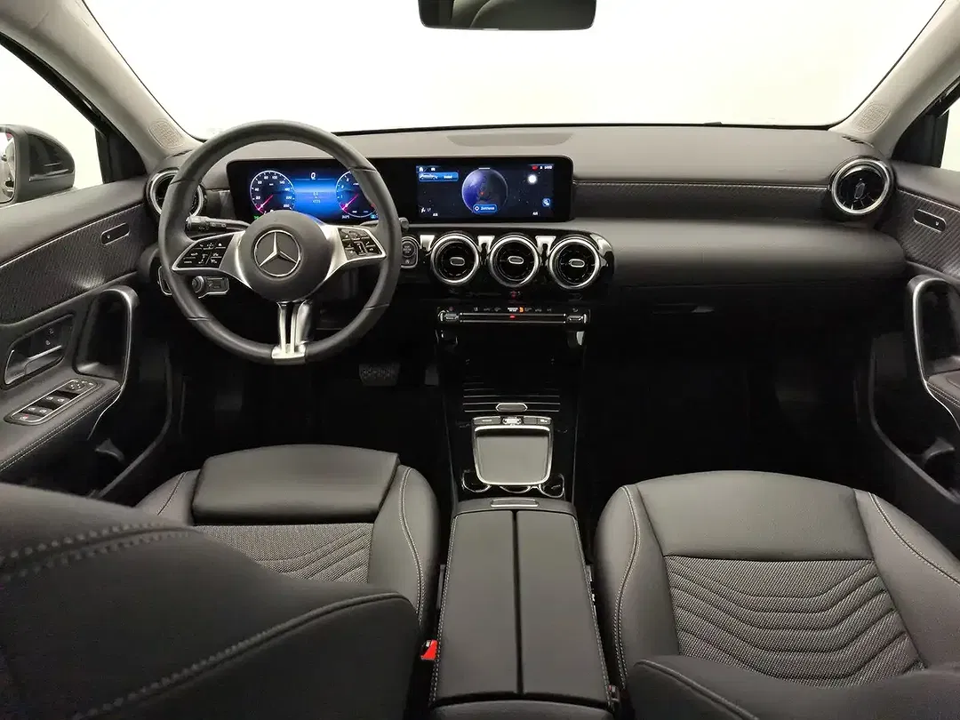 Mercedes-Benz A 180 - Thumbnail 17