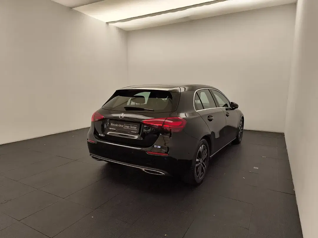 Mercedes-Benz A 180 - Thumbnail 4
