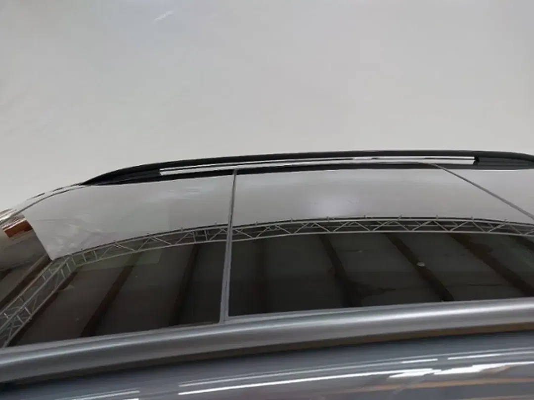 Volkswagen Touran - Thumbnail 14