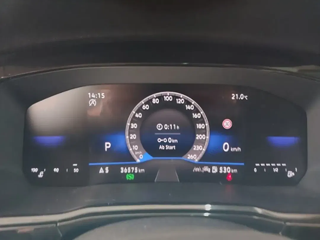 Volkswagen Touran - Thumbnail 6
