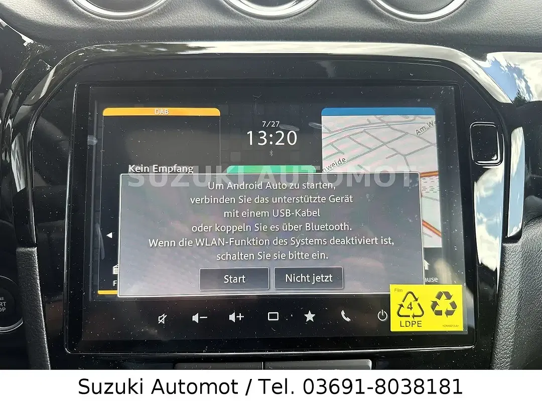 Suzuki Vitara Hybrid 1.4 AllGrip Comfort+ - Thumbnail 11