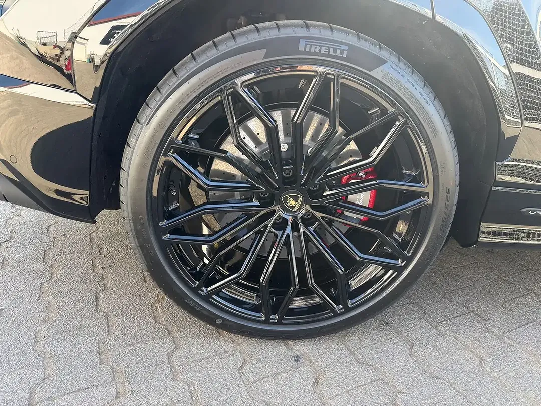 Lamborghini Urus 4.0 V8 SE - Thumbnail 8