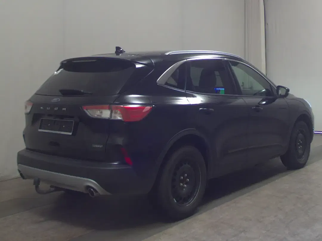Ford Kuga 2.5 - Thumbnail 4