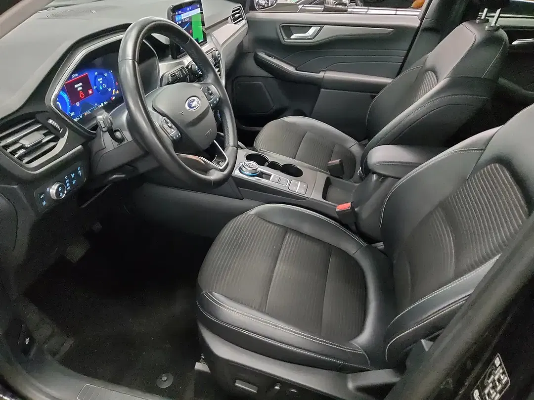 Ford Kuga 2.5 - Thumbnail 9