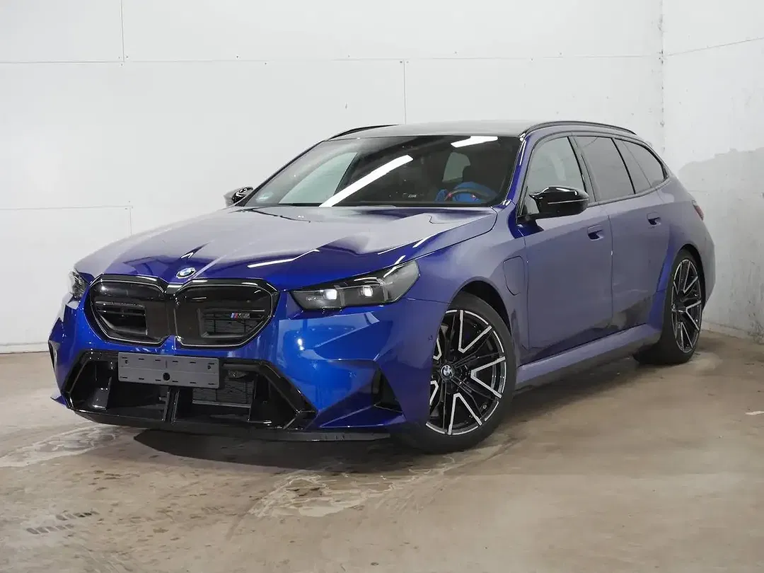 BMW M5 Touring - foto 2