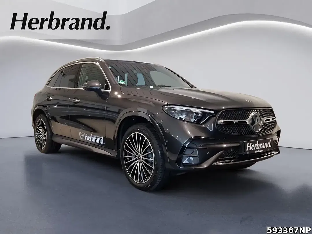 Mercedes-Benz GLC 300 4MATIC AMG - foto 2