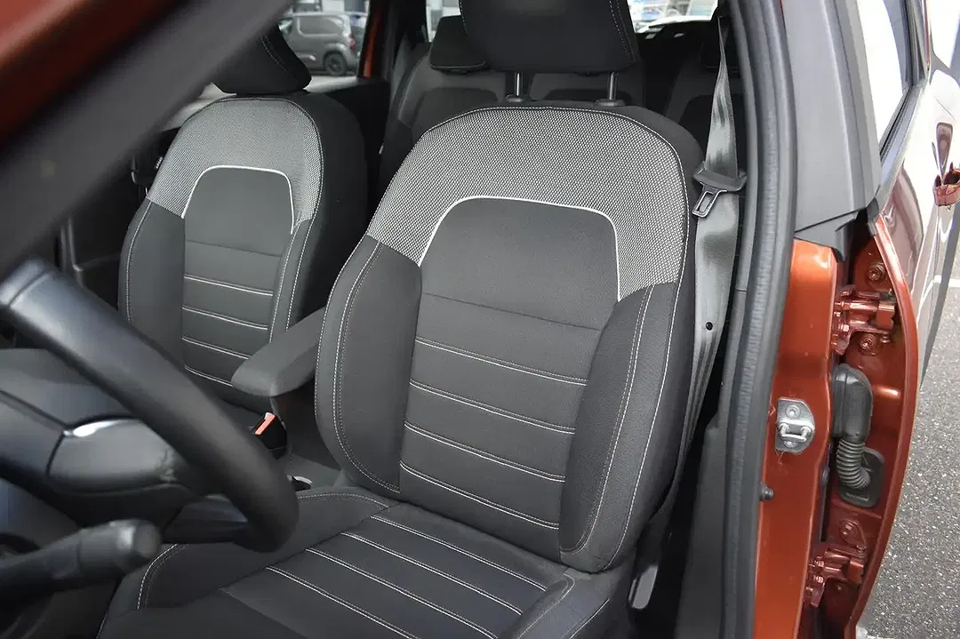 Dacia Jogger TCe Essential - Thumbnail 12