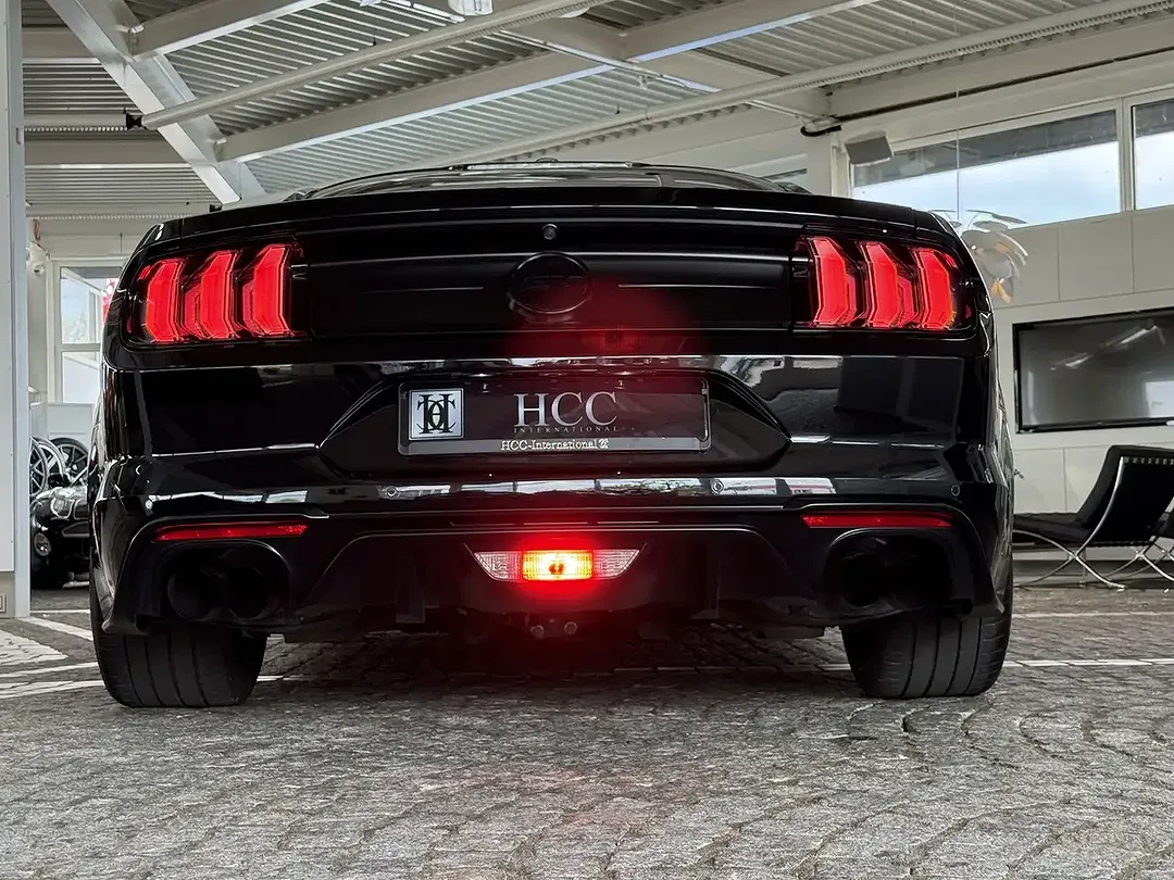 Ford Mustang GT - foto 15