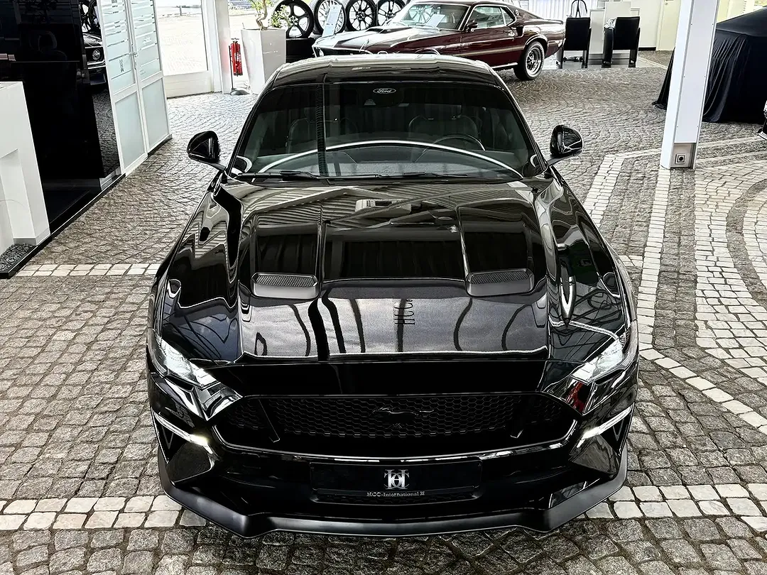 Ford Mustang GT - Thumbnail 6