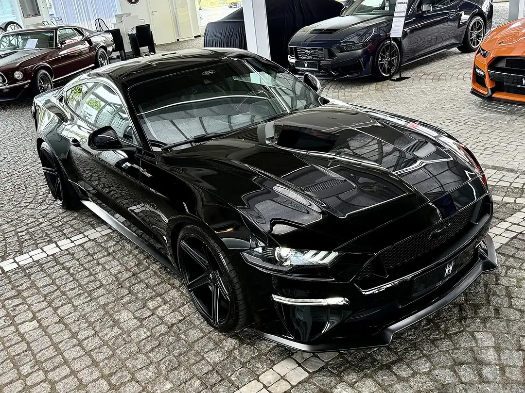 Ford Mustang GT - Thumbnail 8