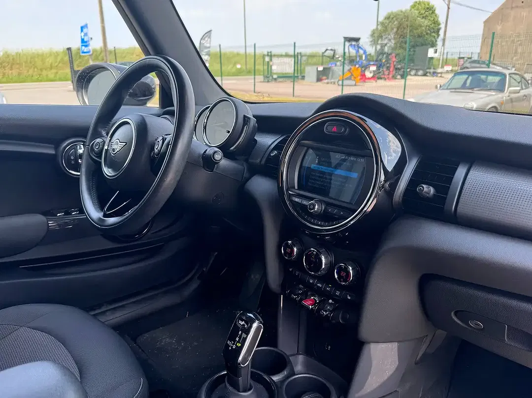 MINI Cooper Cabrio 1.5 - Thumbnail 11