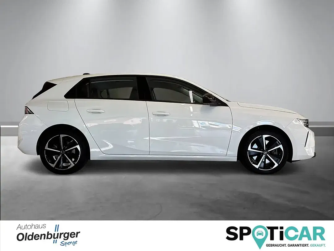 Opel Astra PHEV Edition - Thumbnail 4